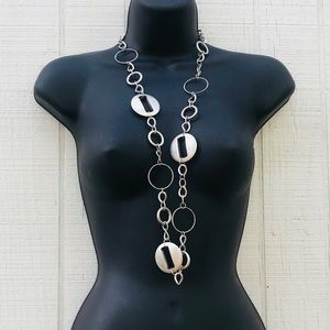 Necklace and earring set